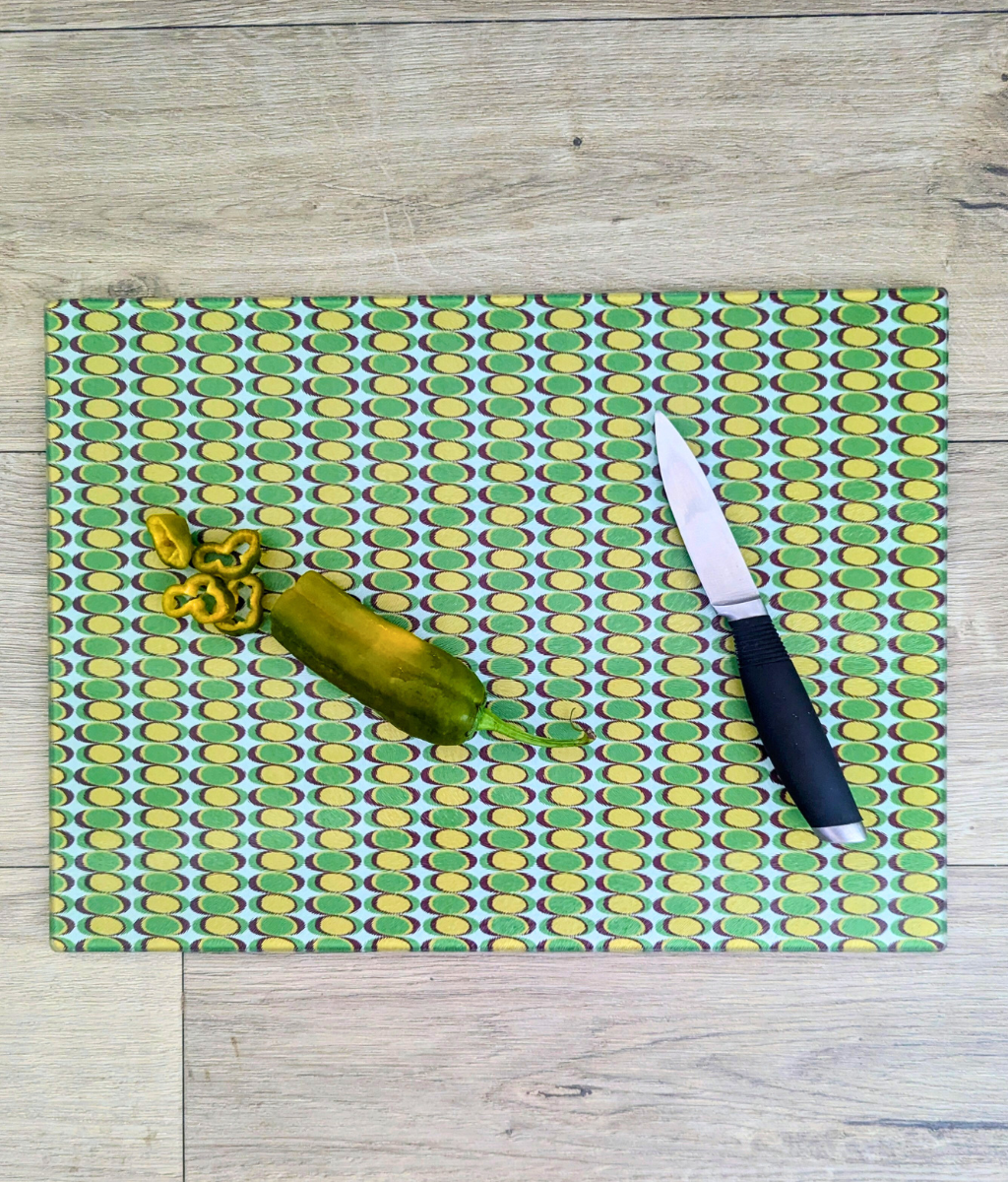 Dragon's Gaze - Glass Chopping Board